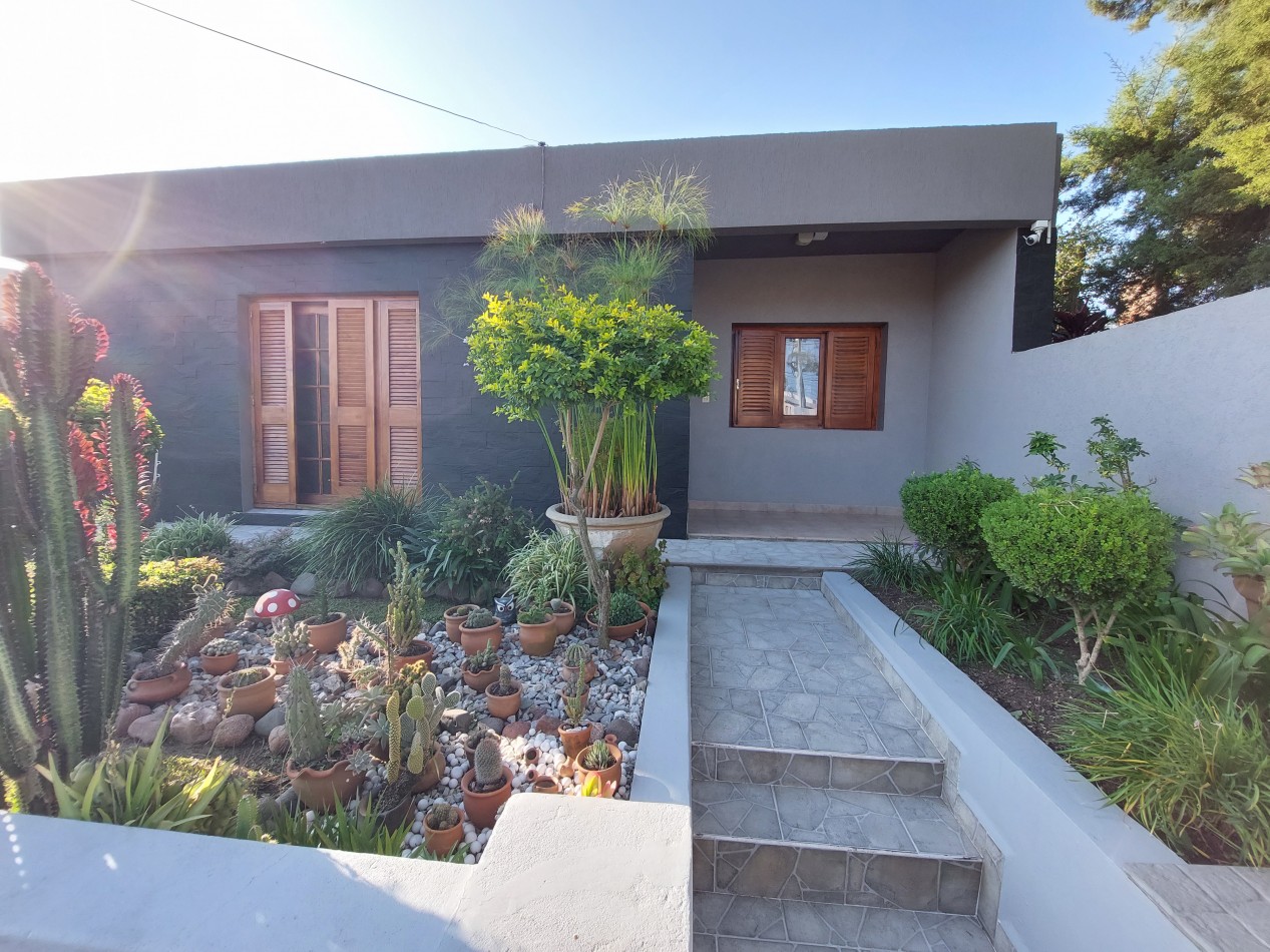 Casa en Venta calle Presidente Alfonsin