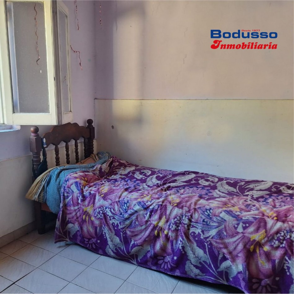 CASA EN VENTA, CALLE PTE. ALFONSIN, INGRESO A LA CIUDAD DE DIAMANTE