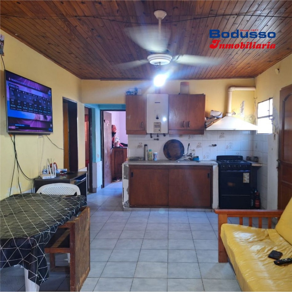 CASA EN VENTA, CALLE PTE. ALFONSIN, INGRESO A LA CIUDAD DE DIAMANTE