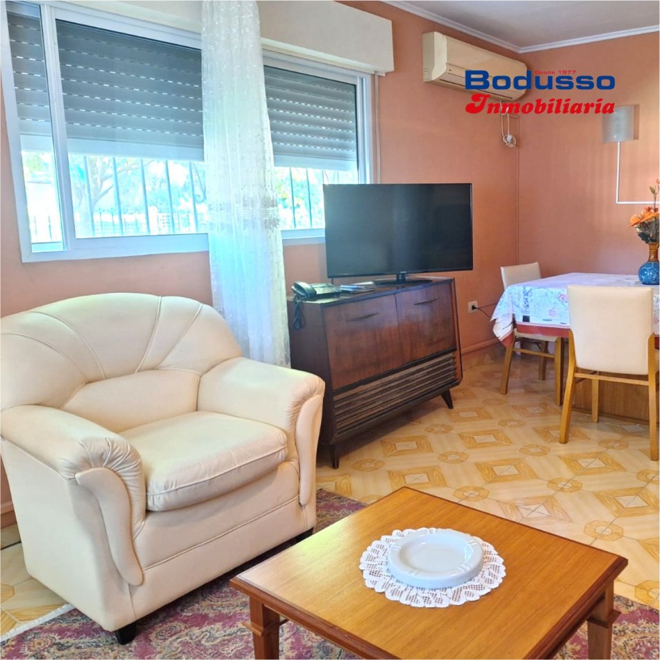 CASA EN VENTA, CALLE SGTO. CABRAL Y MATERI, DIAMANTE