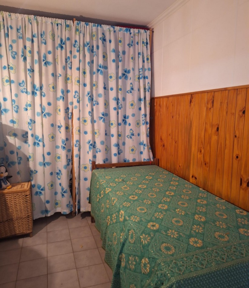 CASA EN VENTA, CALLE ECHAGUE CASI ESTRADA