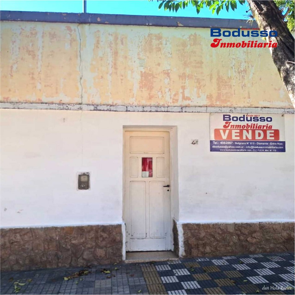 CASA EN VENTA, CALLE SAN MARTIN, CASI ESPAÑA DE DIAMANTE.