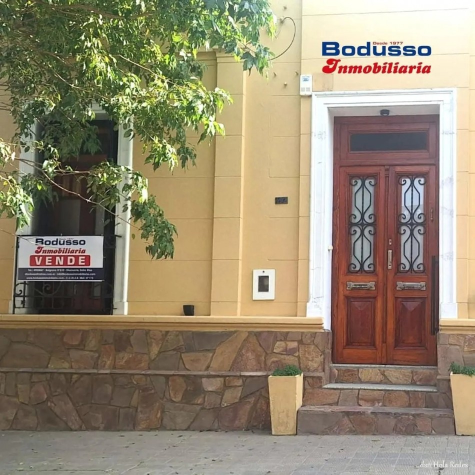 CASA EN VENTA, TRATADO DEL PILAR E IRIGOYEN