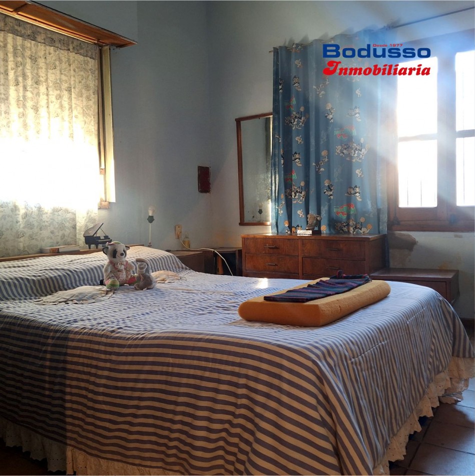 CASA EN VENTA, CALLE RAMIREZ