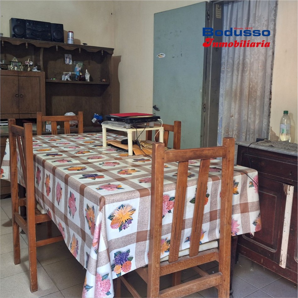 CASA EN VENTA, CALLE RAMIREZ