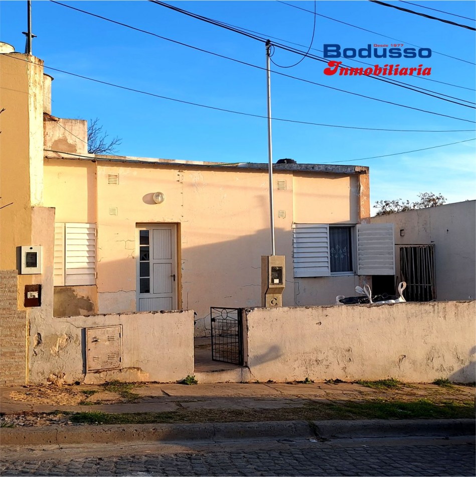 CASA EN VENTA, CALLE BELGRANO CASI BROWN