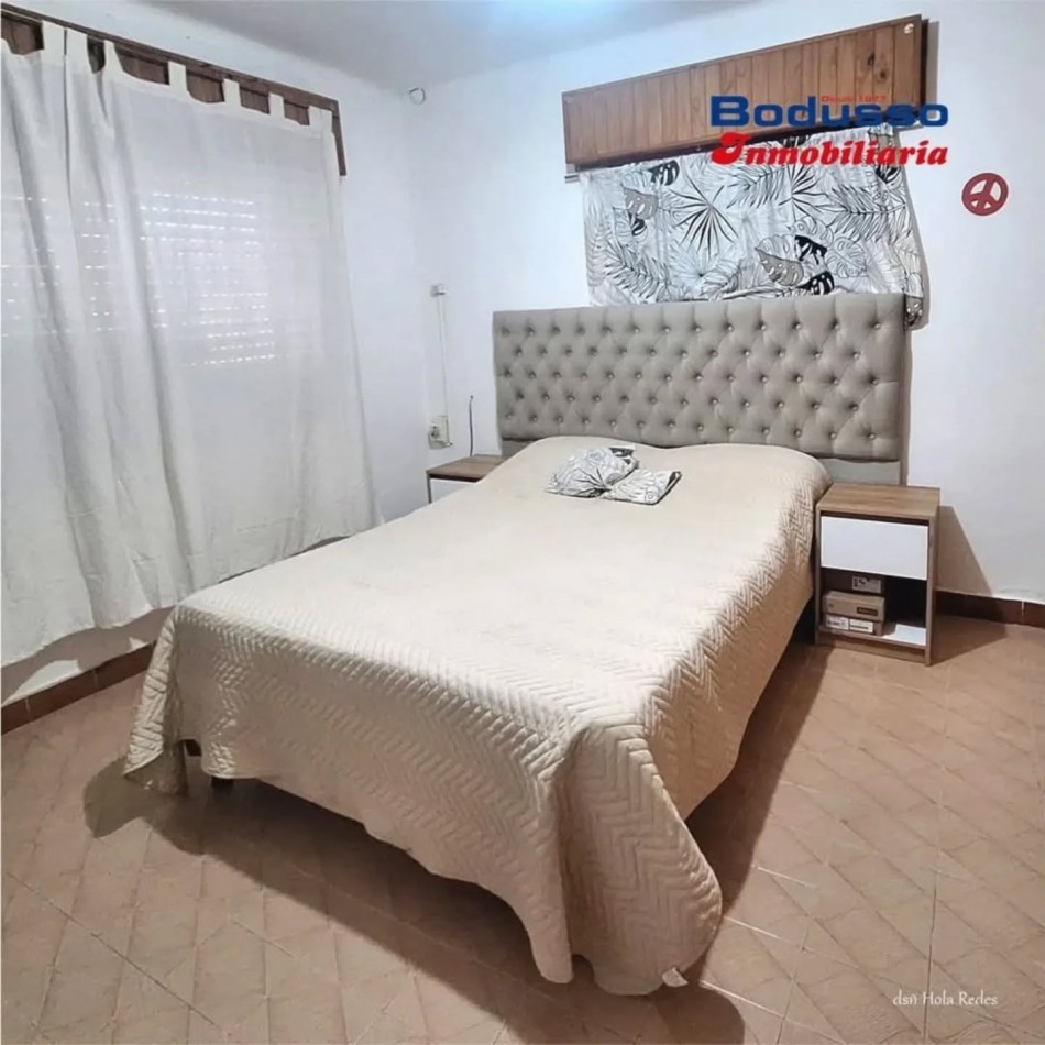 CASA EN VENTA, CALLES ISLAS MALVINAS Y DR. LOPEZ. 