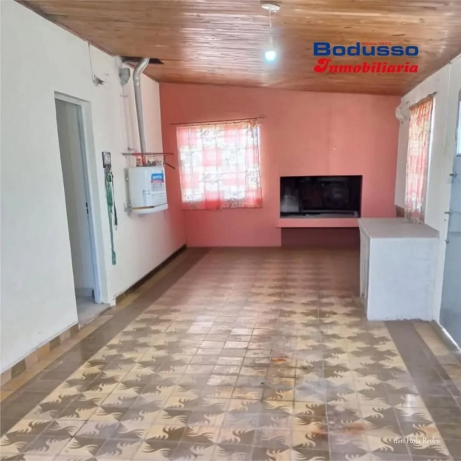 CASA EN VENTA, CALLES ISLAS MALVINAS Y DR. LOPEZ. 