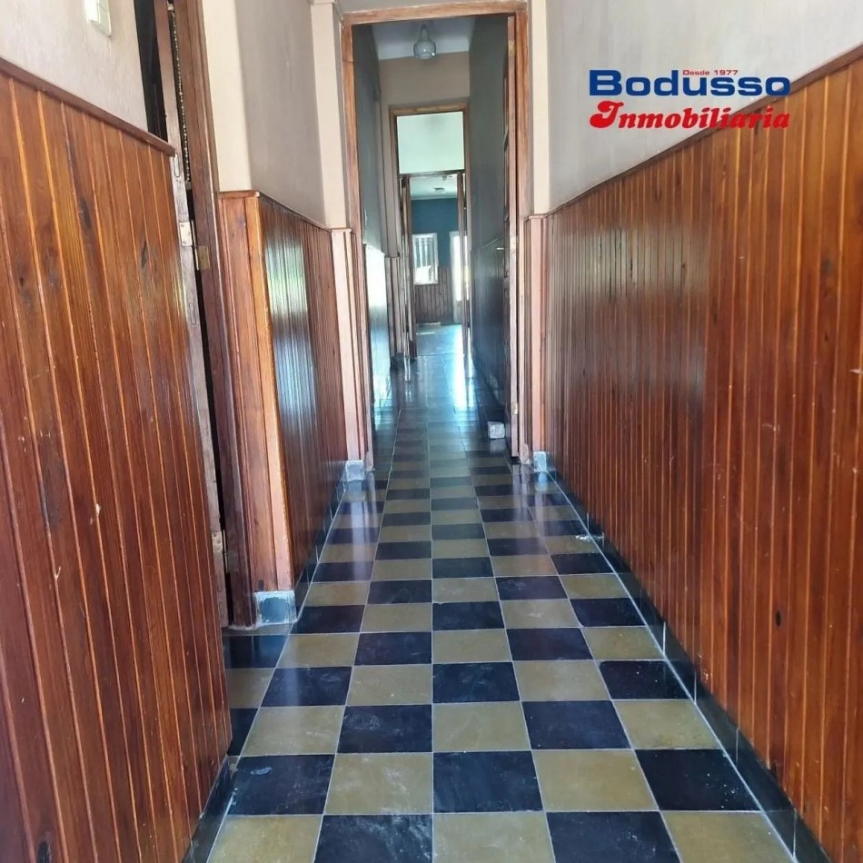 CASA EN VENTA, 25 DE MAYO CASI ESPAÑA. 