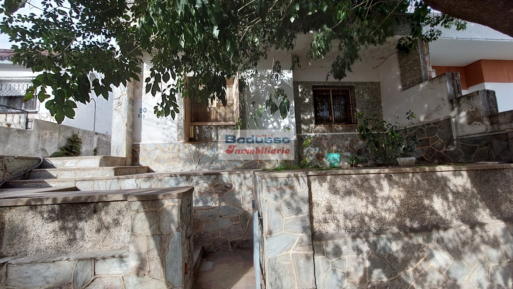 CASA EN VENTA, Calle ECHAGUE 80 BIS