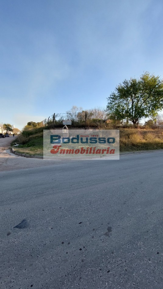 Terreno en Venta, calle Falucho y Chacabuco