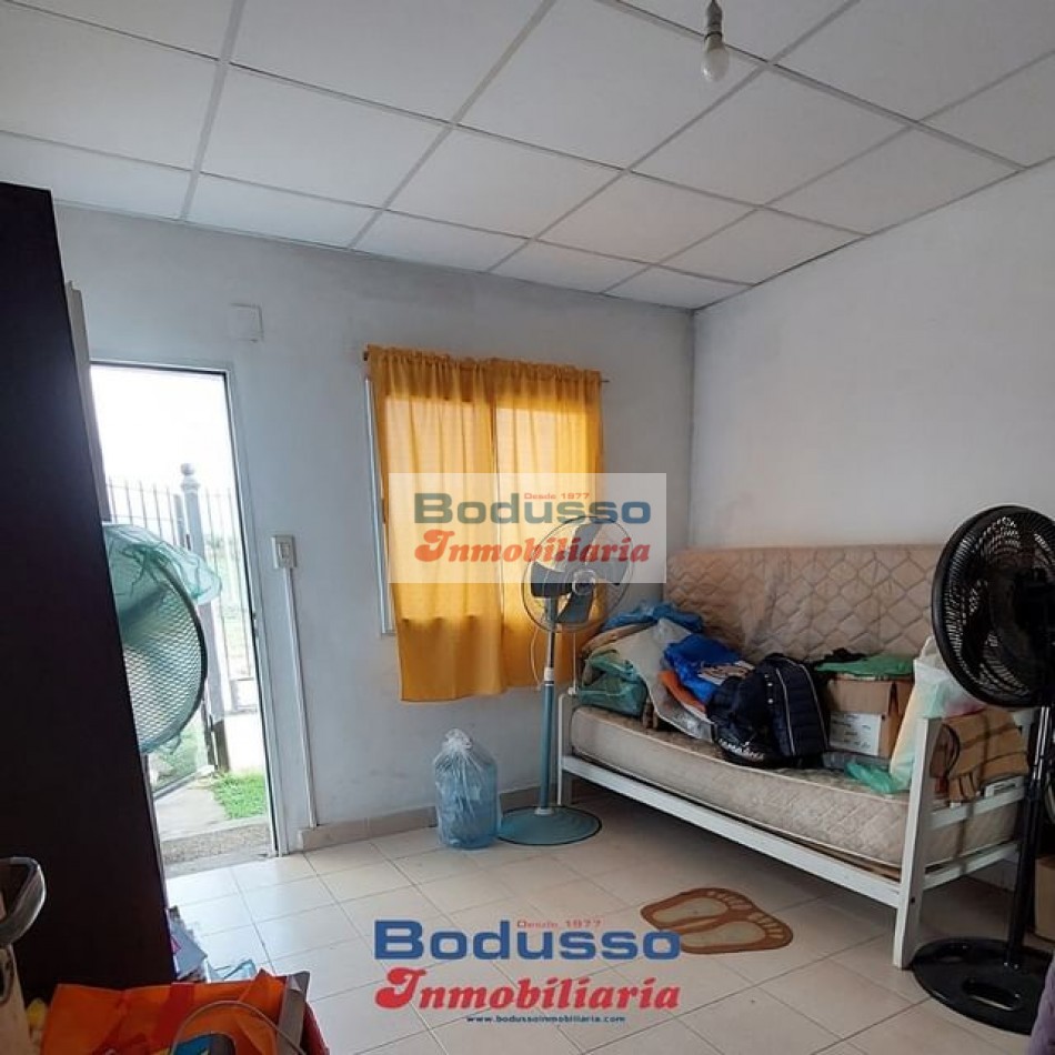 CASA EN VENTA, CALLE SARGENTO CABRAL Y CABO ZARATE