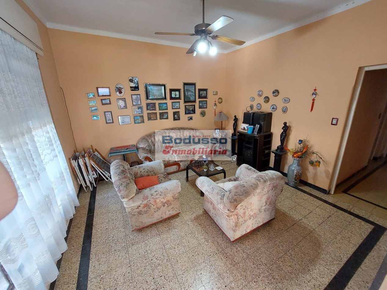 Casa en Venta, calle Ramirez