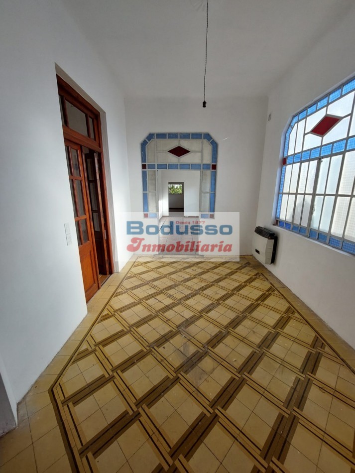 Casa en venta, calle 27 de febrero