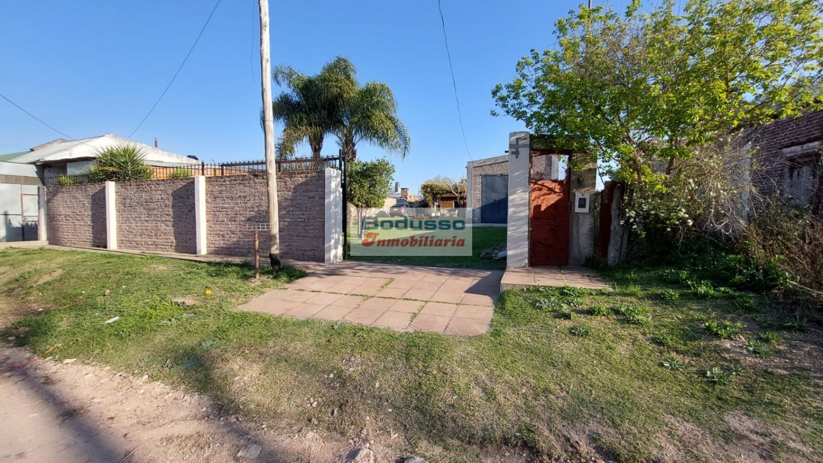 Casa en venta calle Villaguay ,Strobel