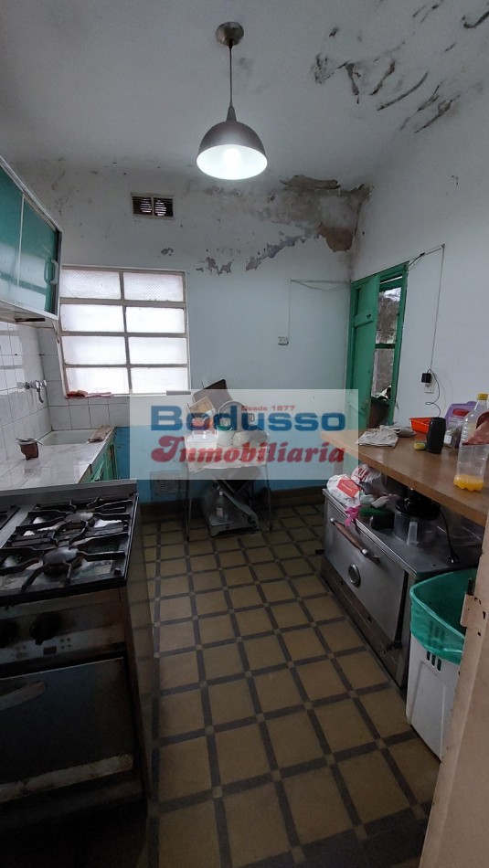 CASA EN VENTA, Calle ECHAGUE 80 BIS