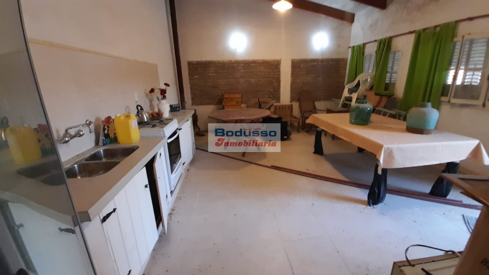 GALPON + QUINCHO + PATIO EN VENTA , CALLE HIPOLITO IRIGOYEN CASI ESQUINA ALEM