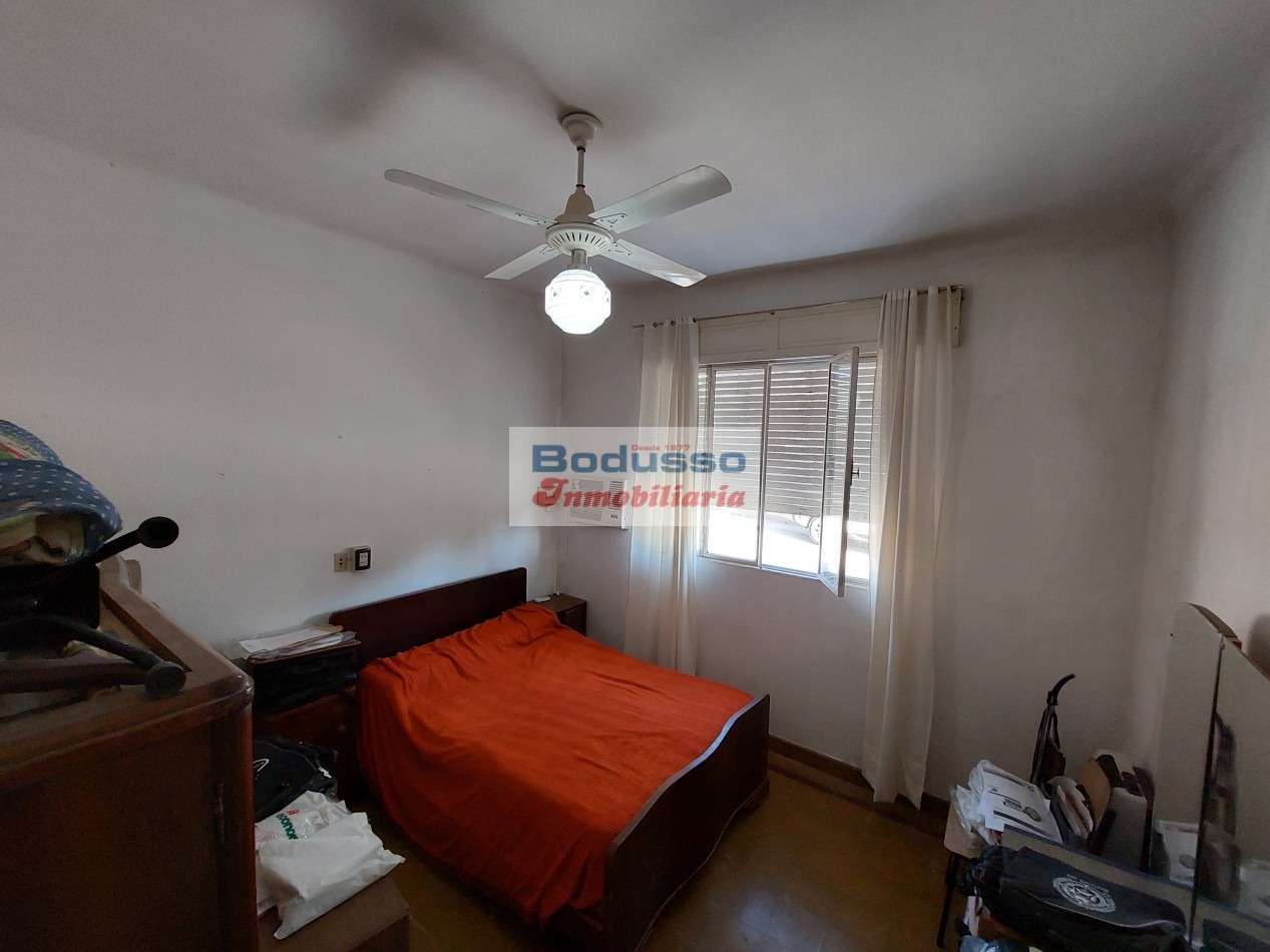 Casa en Venta, calle Pellegrini