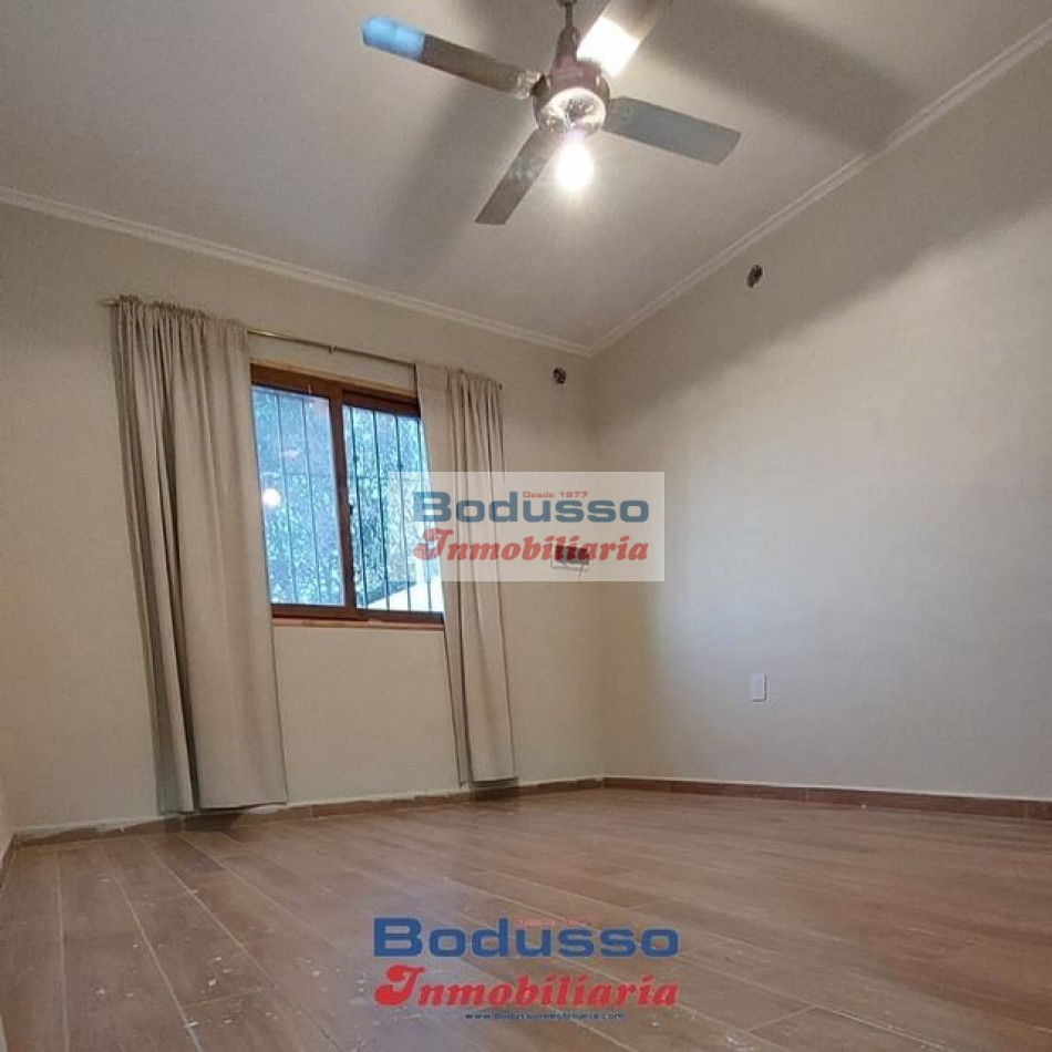 CASA EN VENTA, Calle GUALEGUAY, STROBEL