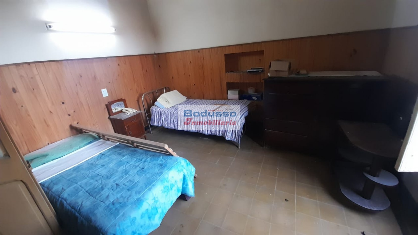 CASA EN VENTA, CALLE ETCHEVEHERE CASI ESQUINA BROWN