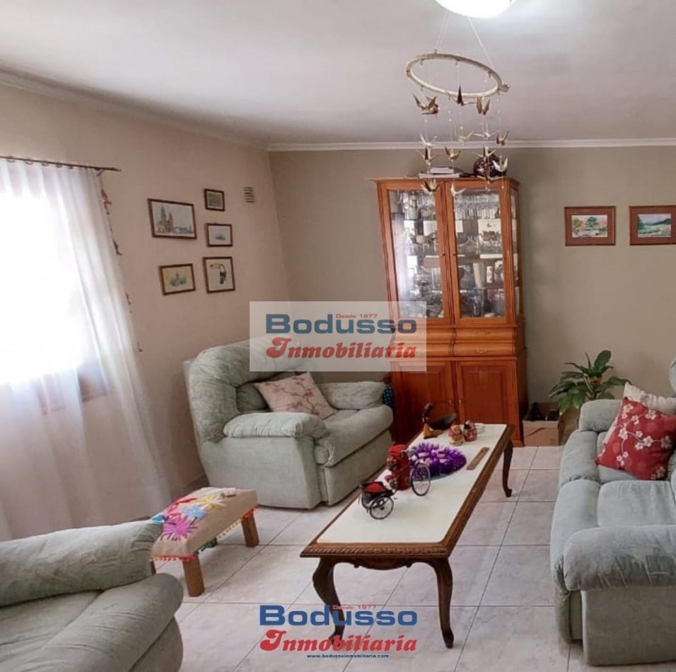 Casa en Venta, CALLE 3 DE FEBRERO