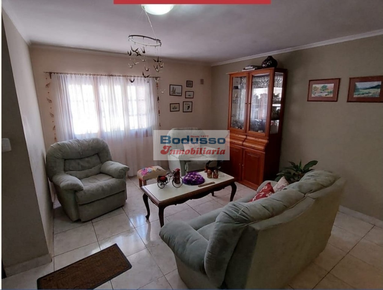 Casa en Venta, CALLE 3 DE FEBRERO