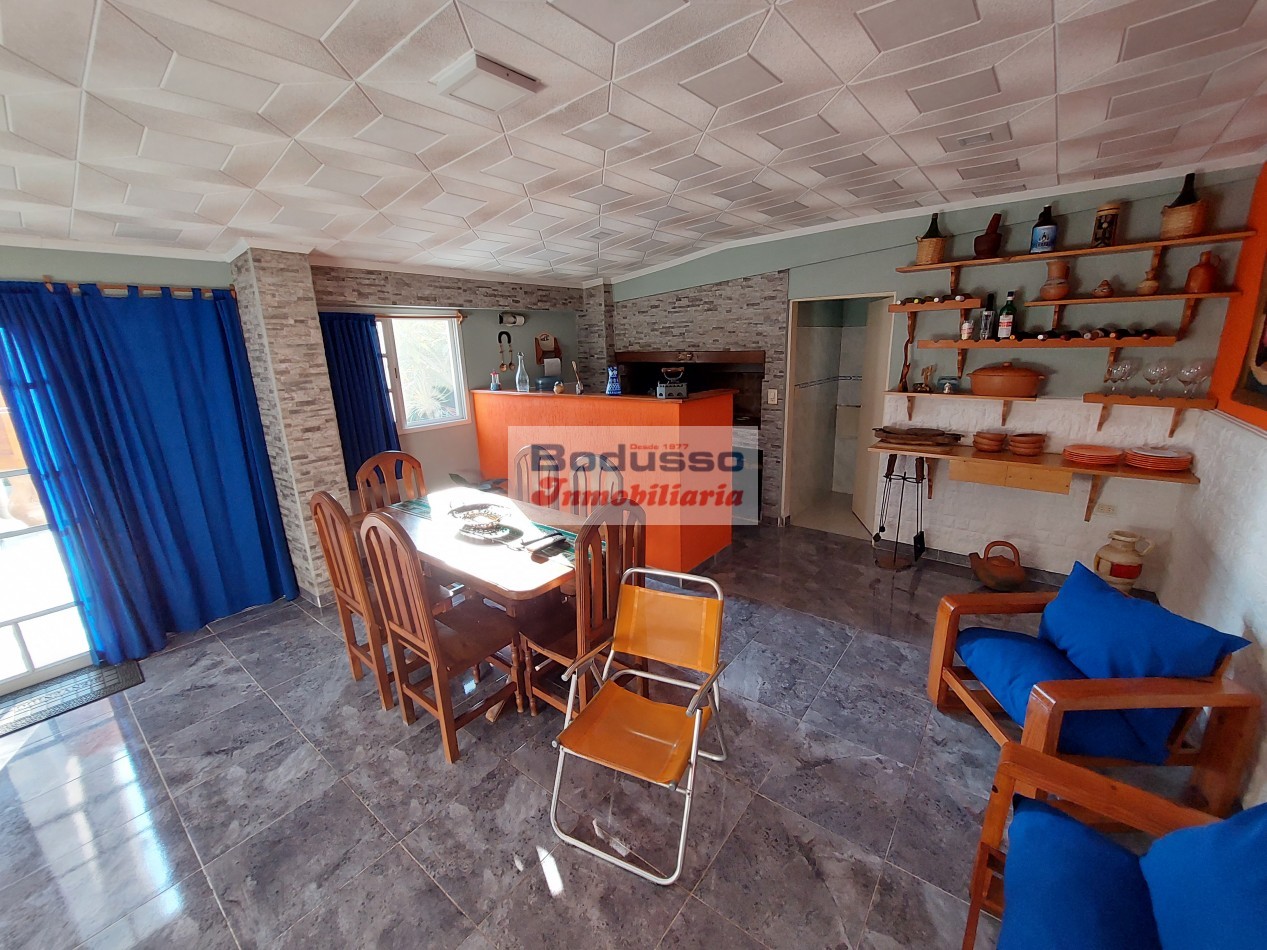 Casa en Venta calle Presidente Alfonsin