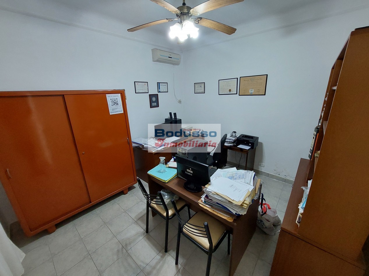 Casa en Venta, calle Pellegrini