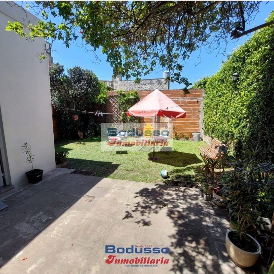 Casa en Venta, CALLE 3 DE FEBRERO
