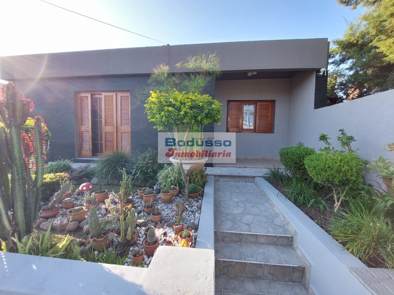 Casa en Venta calle Presidente Alfonsin