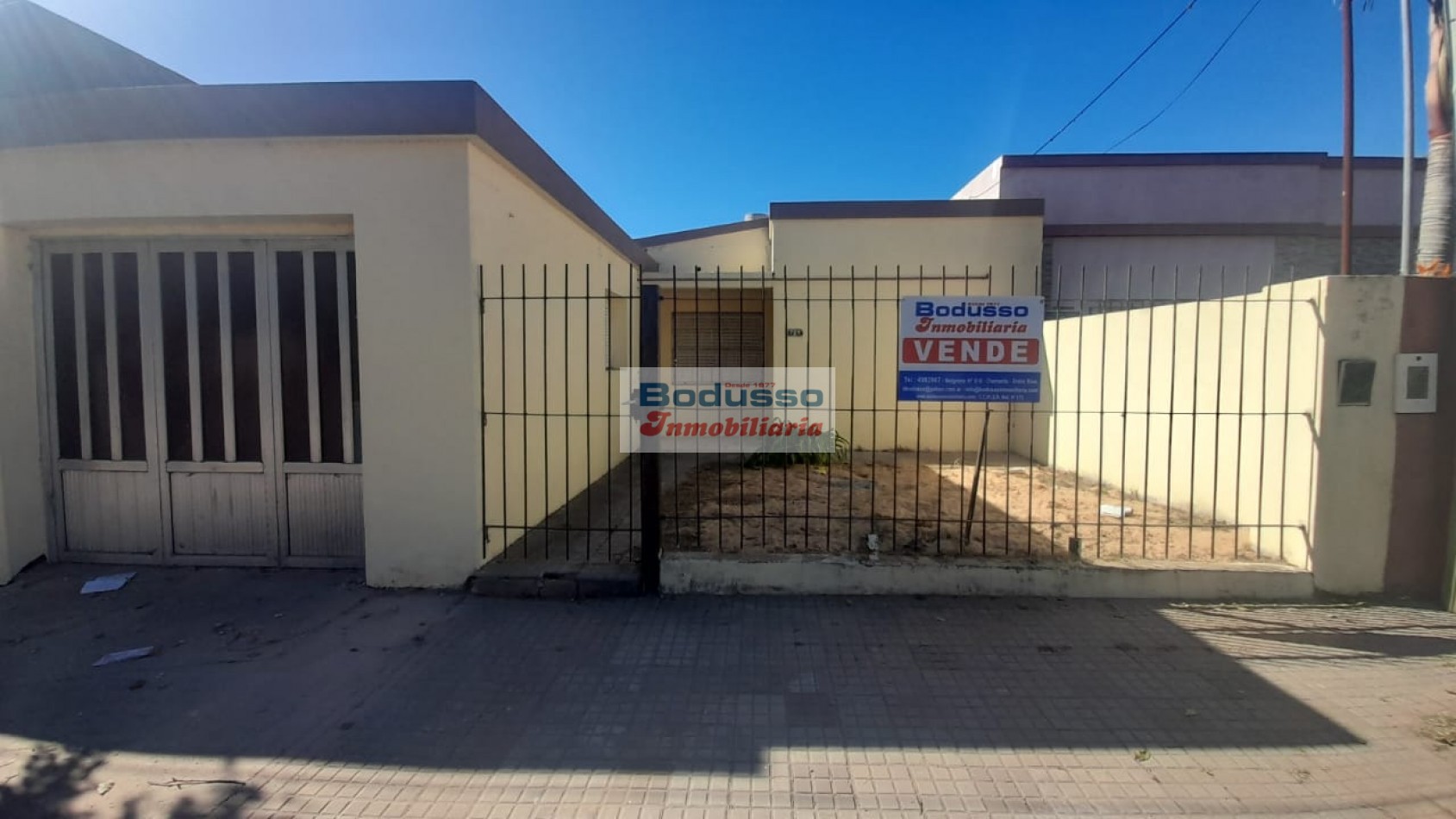 CASA EN VENTA, Calle SERRANO