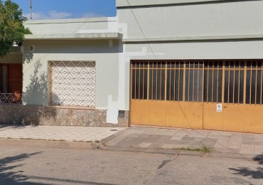Casa en venta, calle Echague