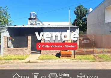 CASA EN VENTA, CALLE VICTORIA. STROBEL