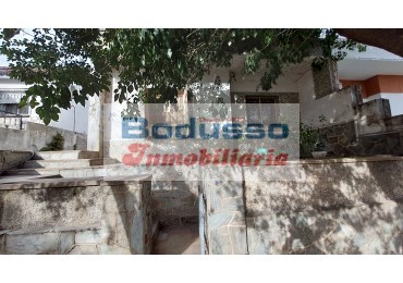 CASA EN VENTA, Calle ECHAGUE 80 BIS