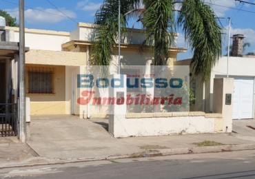 Casa en venta, Echague casi Colon