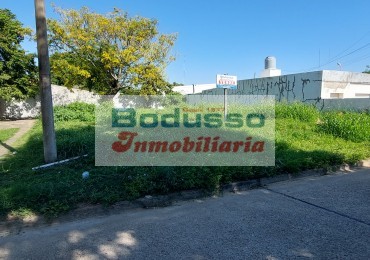 Terreno en venta calle Dr Materi