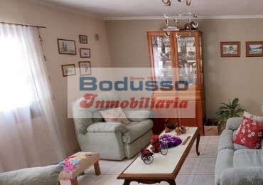Casa en Venta,  CALLE 3 DE FEBRERO